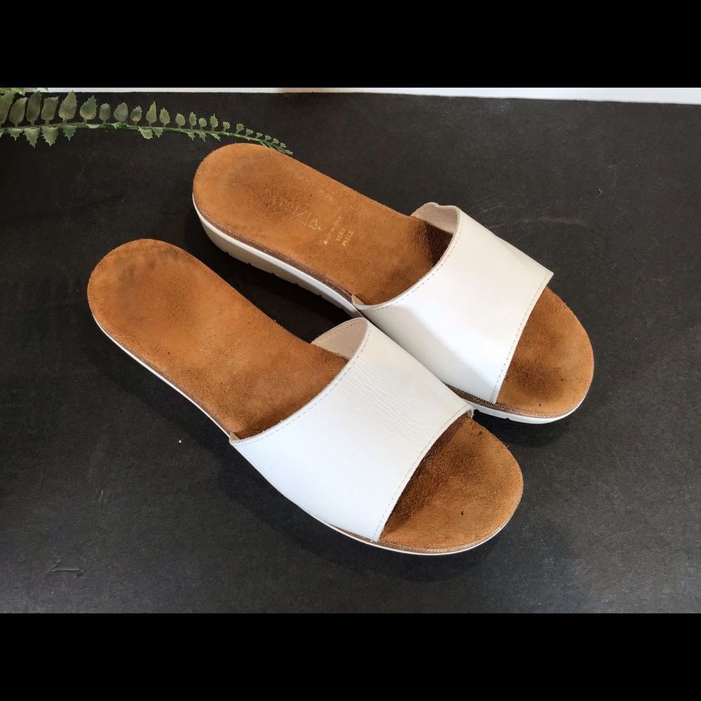 Patrizia By Spring Step Wht Leather Slides Sz 11 - image 2